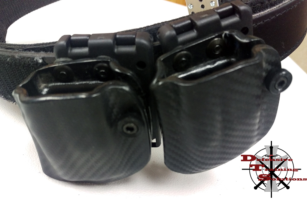 DOUBLE LAYER MAG POUCHES